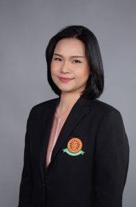 </p>
<h4 align="center">ผู้ช่วยศาสตราจารย์ แพทย์หญิงเพชรรัตน์ บุนนาค</h3>
<h4 align="center"> Asst. Prof. Petcharat Bunnag, M.D.</h4>
<p>