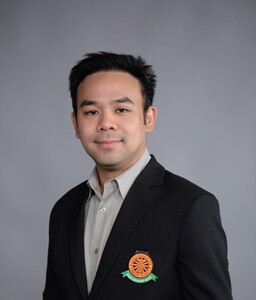 อ.นพ.อาทิ วงศ์ชะอุ่ม <br>Arti Wongchaum, M.D.